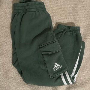 Boys green sweatpants